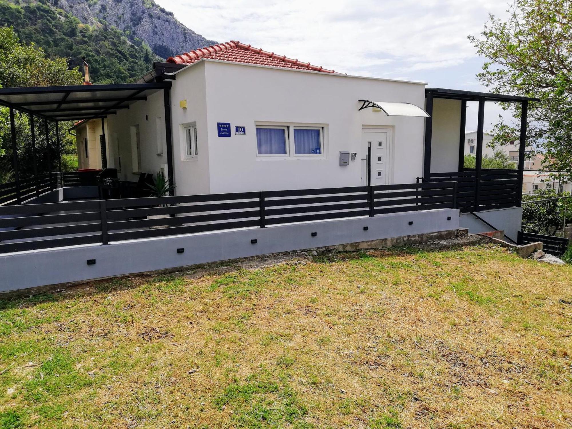 Apartment Nino Gradac  Exterior foto
